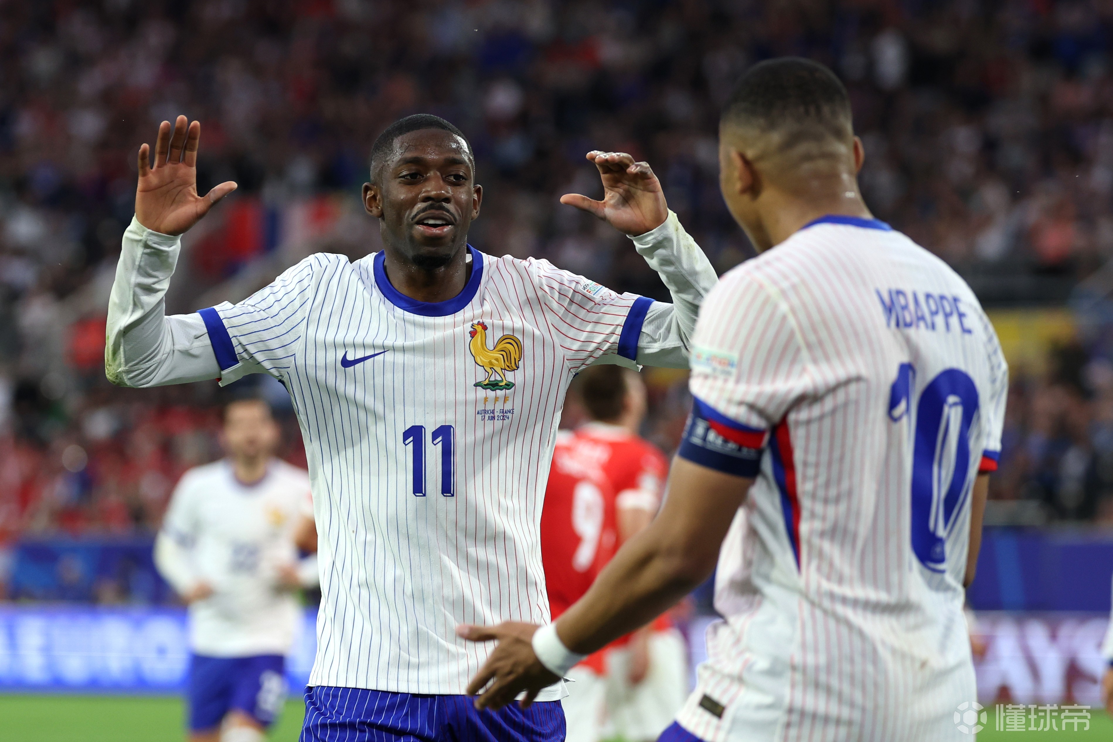 法国队在主场展现实力，取得重要胜利的简单介绍